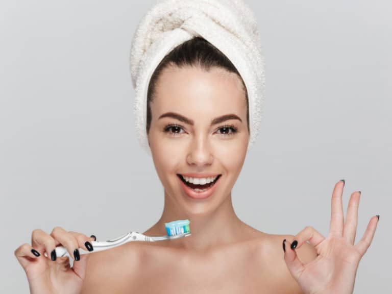 професионално почистване на зъби