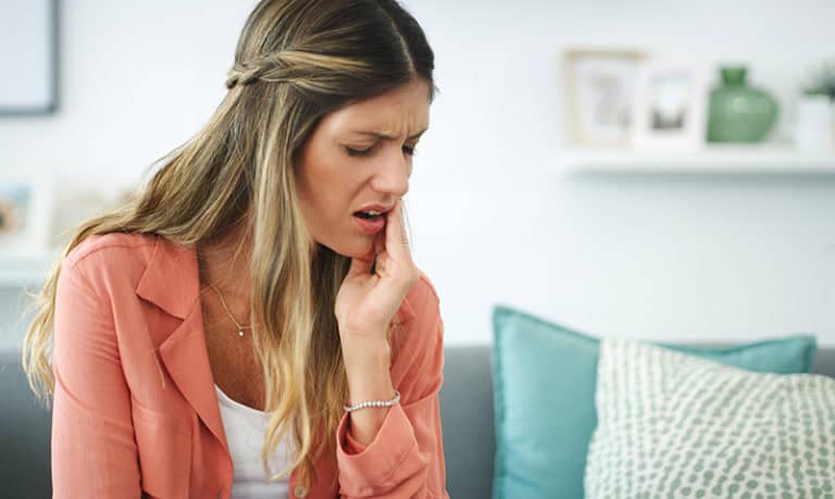 болки в зъбите