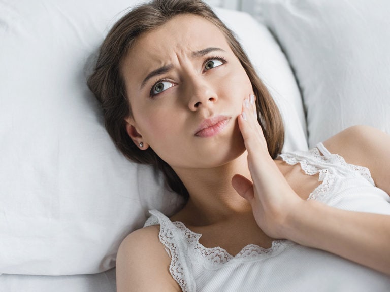 Защо имам болка в зъбите